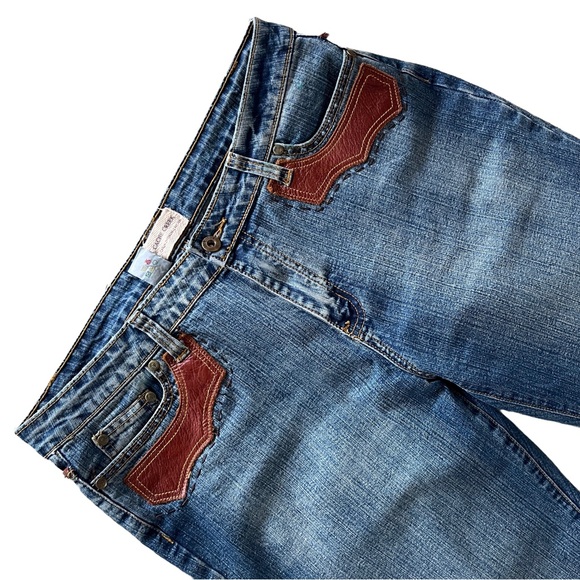 Cache Creek Jeans western style faux leather accents size 12 stretchy midrise - Picture 2 of 5